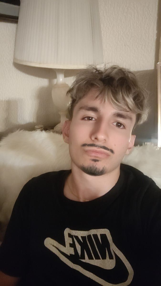 Profil de Cyrian, 33 ans, Gay trip à Greppen (Lucerne)