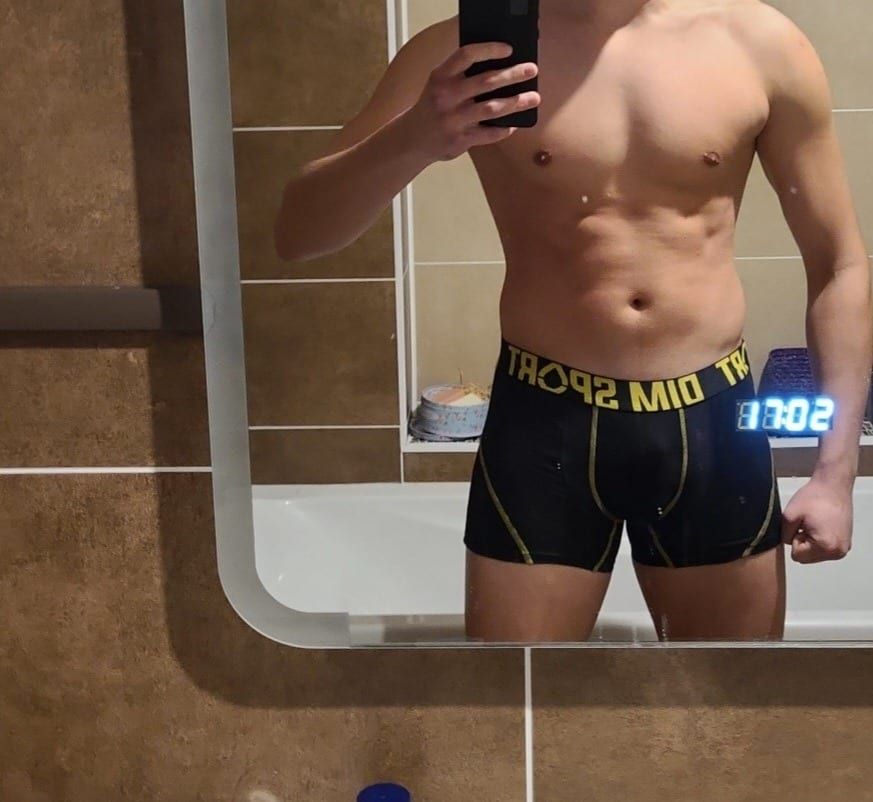 Profil de Maksen, 36 ans, Gay trip à Zezikon (Thurgovie)