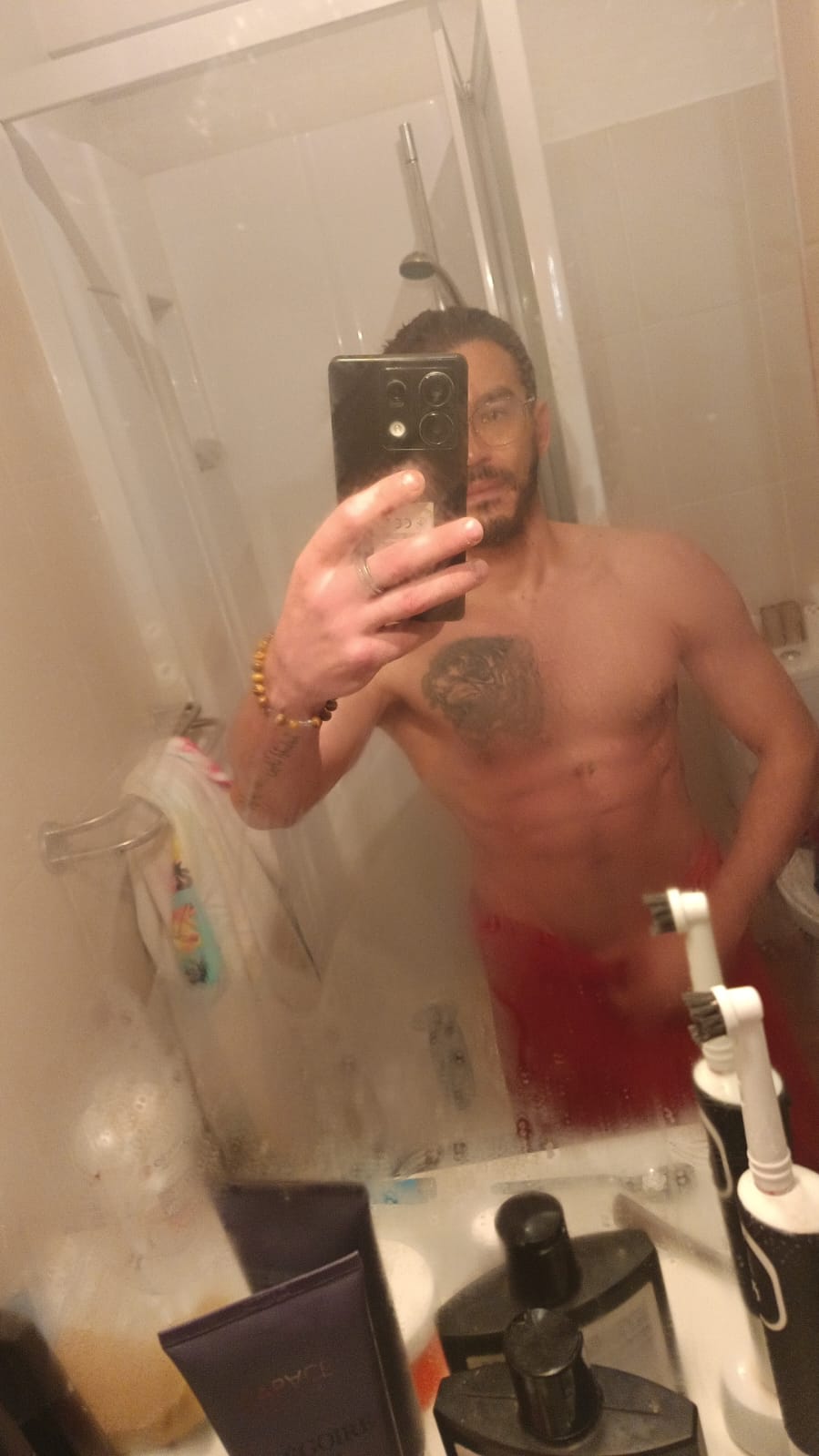 Profil de Jakez, 37 ans, Gay trip à Jenins (Grisons)