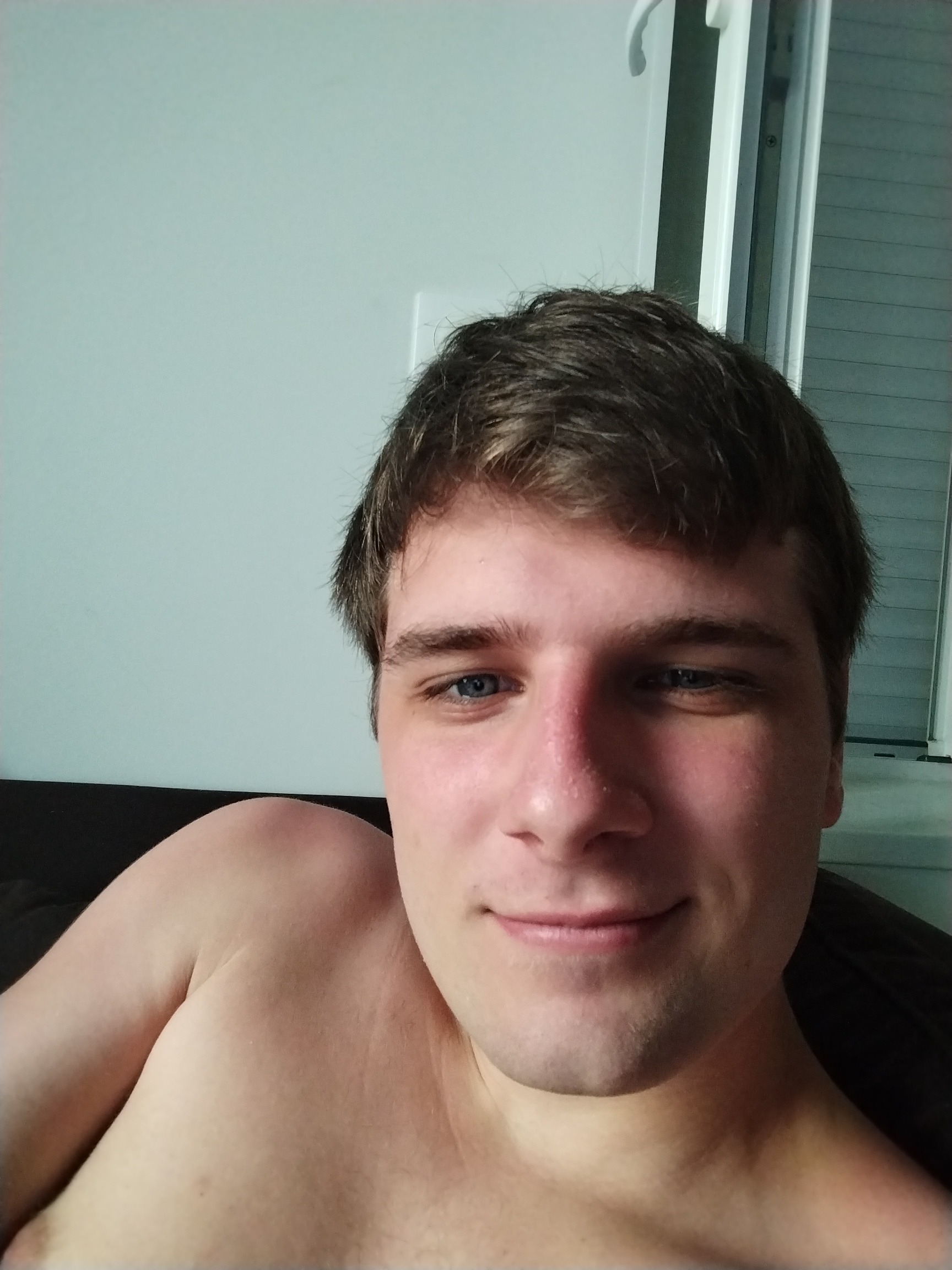 Profil de Hiram, 31 ans, Gay trip à Riedern (Glaris)