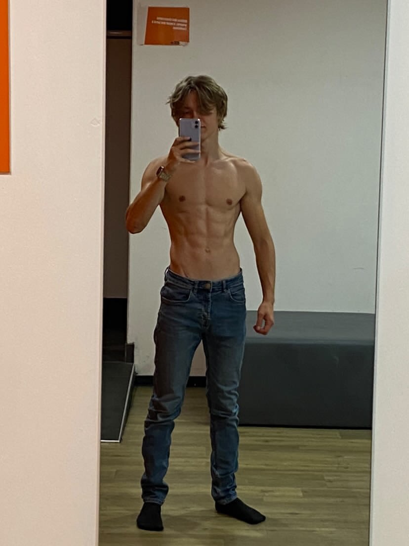 Profil de Priscillien, 33 ans, Gay trip à Echallens (Vaud)