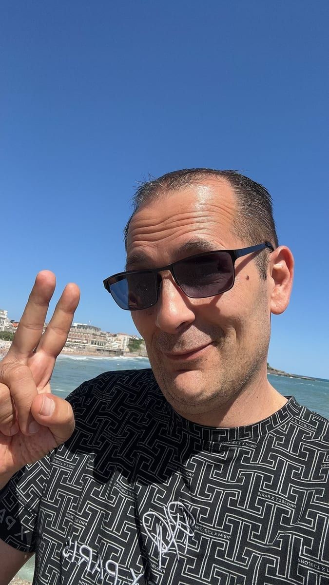 Profil de Nacim, 42 ans, Gay trip à Geuensee (Lucerne)