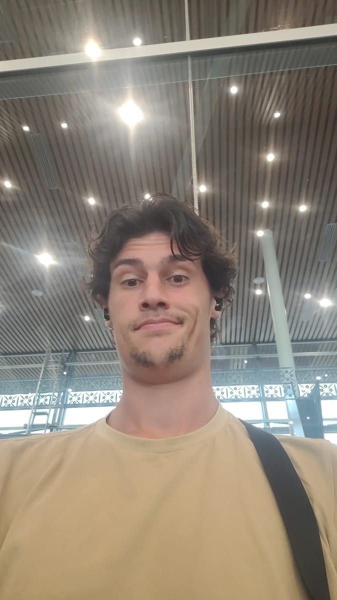 Profil de Nadav, 30 ans, Gay trip à Brigue (Valais)