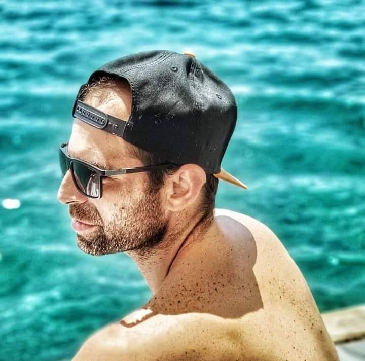 Profil de Alfa, 32 ans, Gay trip à Murzelen (Berne)