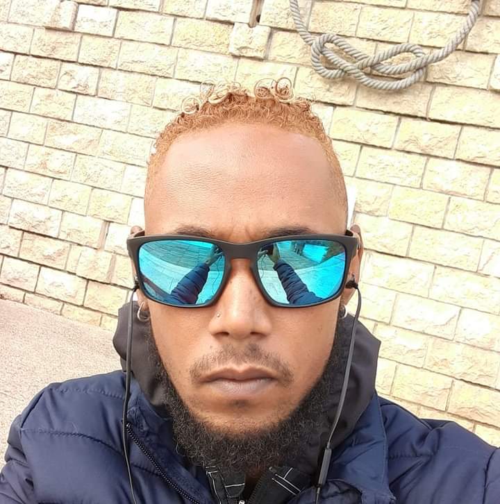 Profil de Bob, 36 ans, Gay trip à Chabrey (Vaud)