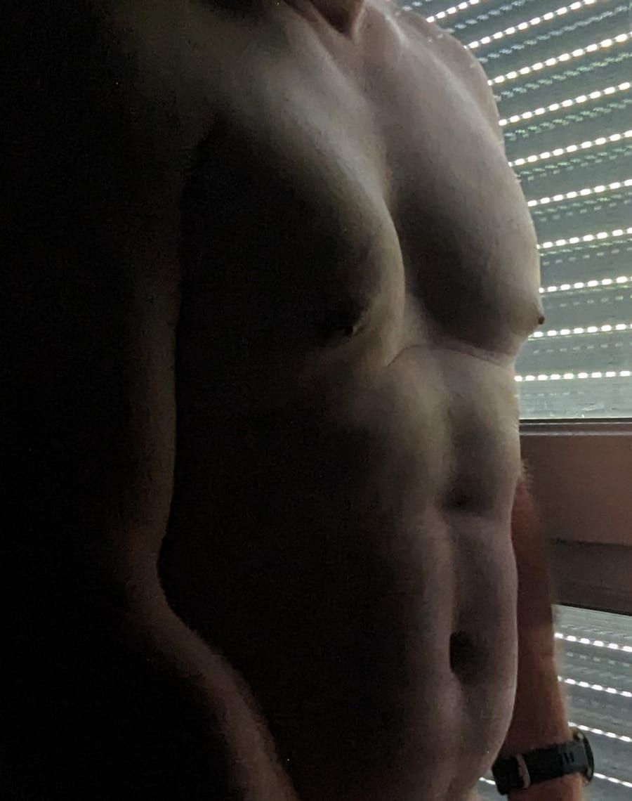 Ryszard - Gay trip à Jegenstorf Profil de Ryszard, 44 ans, Gay trip à Jegenstorf (Berne)