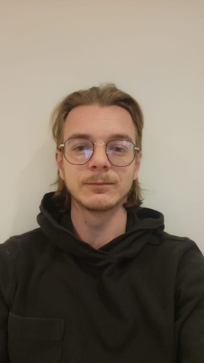 Profil de Youssri, 22 ans, Gay trip à Einigen (Berne)