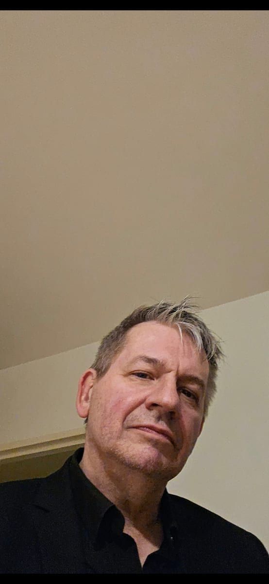 Profil de Salimou, 30 ans, Gay trip à Murzelen (Berne)