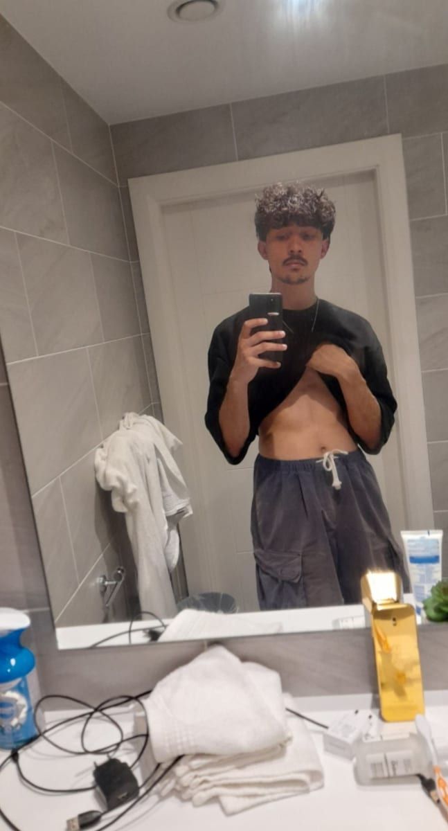 Profil de Luckas, 37 ans, Gay trip à Vuibroye (Vaud)