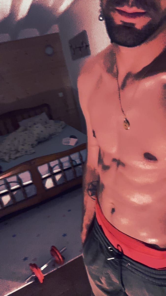 Profil de Lanzo, 29 ans, Gay trip à Sagogn (Grisons)