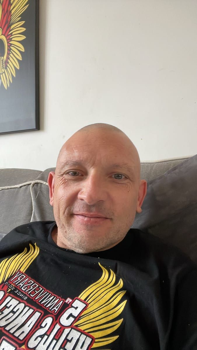 Profil de Haitem, 36 ans, Gay trip à Champoussin (Valais)