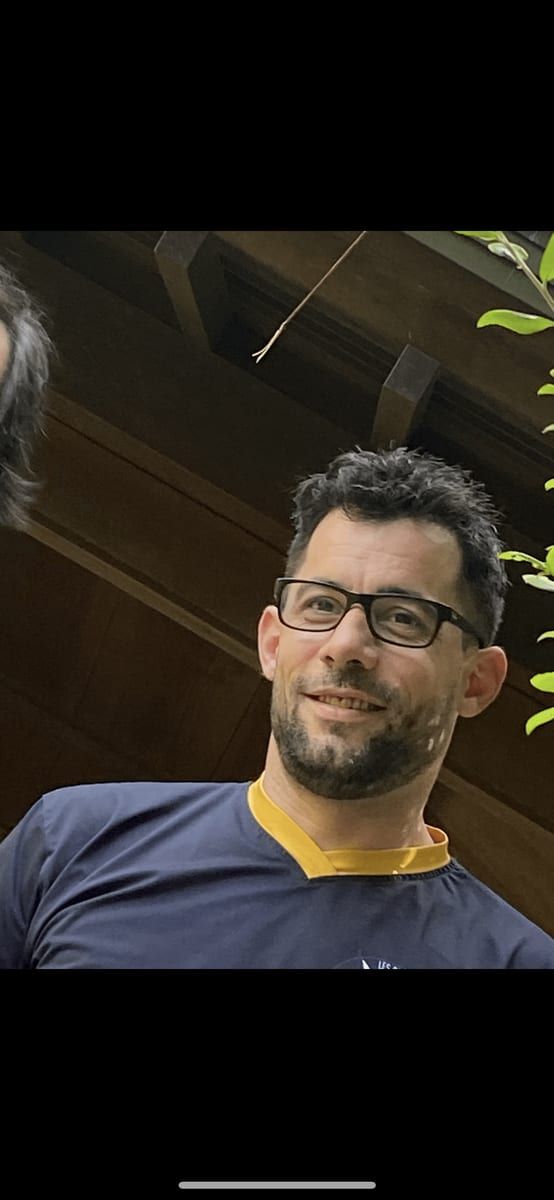 Profil de Eleodore, 23 ans, Gay trip à Einigen (Berne)