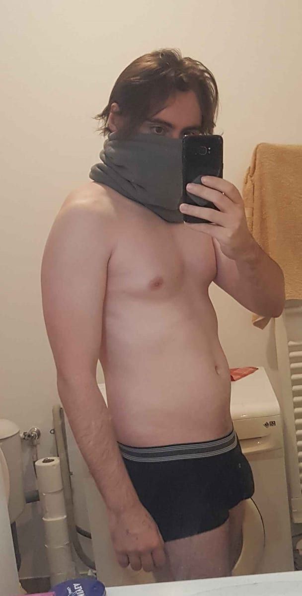 Profil de Nattan, 25 ans, Gay trip à Vattiz (Grisons)