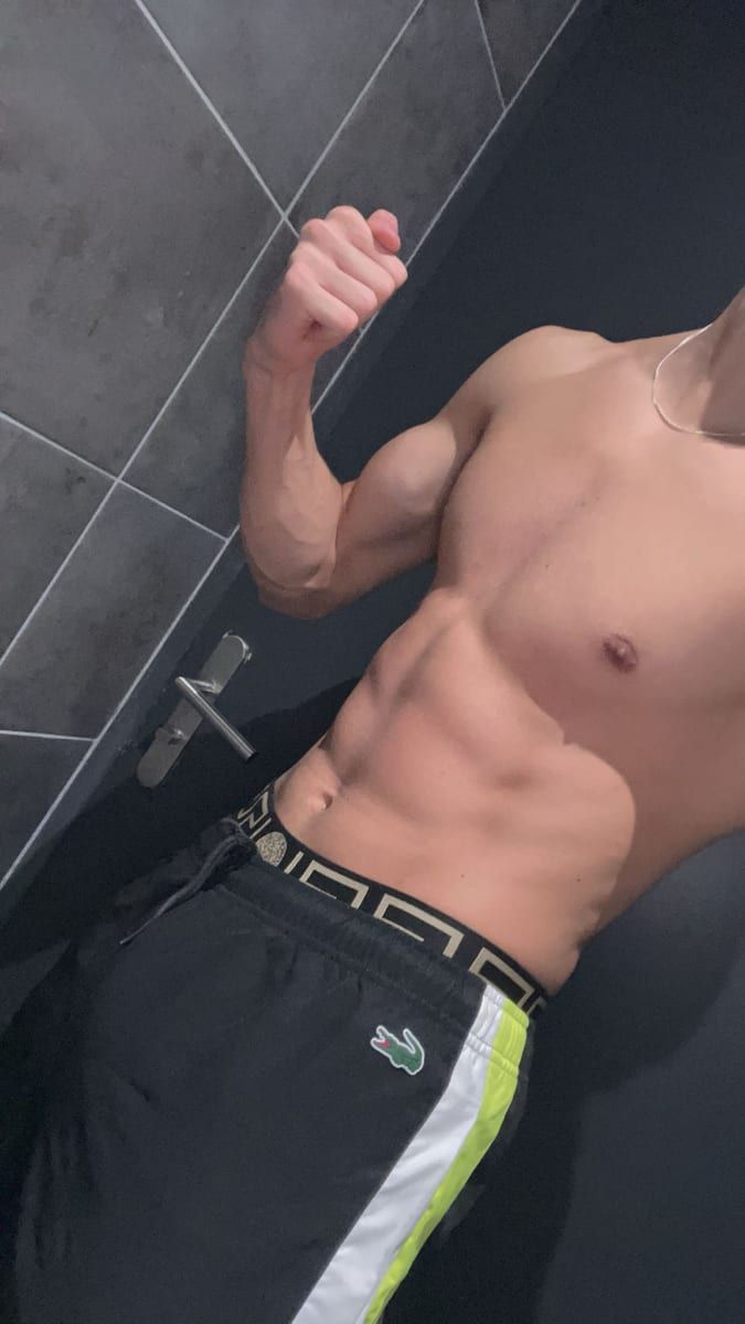 Profil de Seif, 28 ans, Gay trip à Binn (Valais)