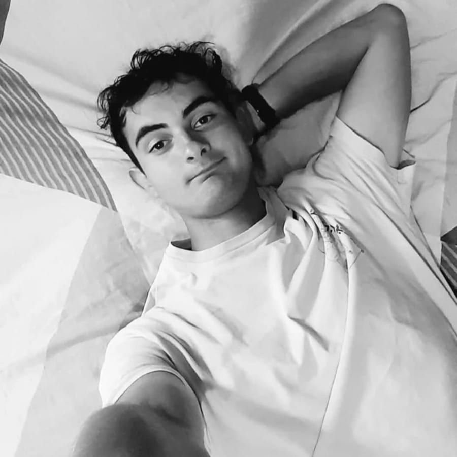 Profil de Mounsef, 25 ans, Gay trip à Scheunen (Berne)