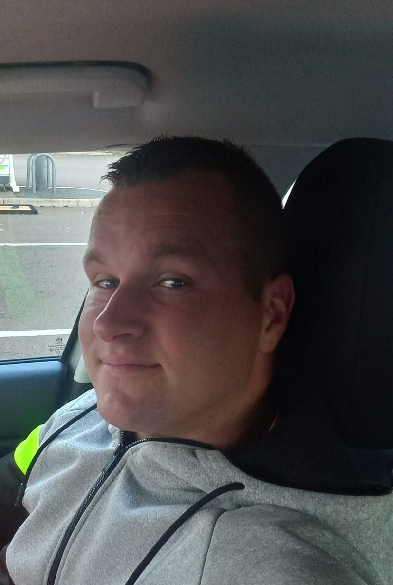 Profil de Valentin, 27 ans, Gay trip à Moudon (Vaud)