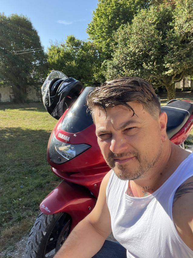 Profil de Dick, 29 ans, Gay trip à Scheunen (Berne)