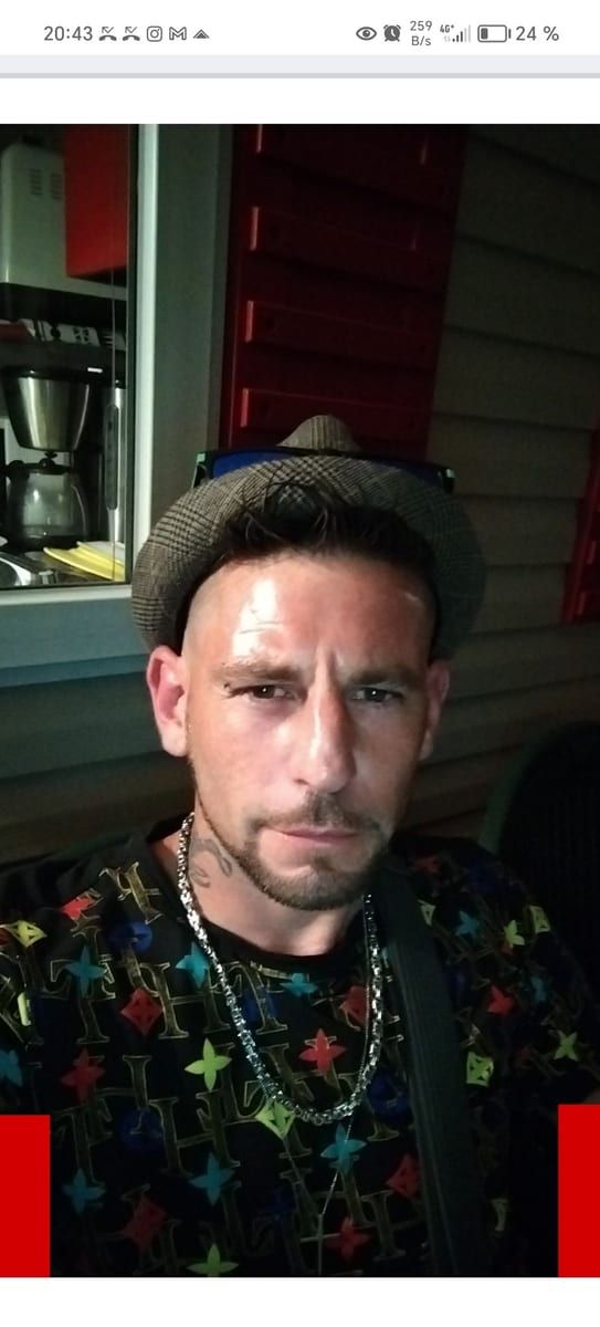 Profil de Sunny, 26 ans, Gay trip à Gstaad (Berne)