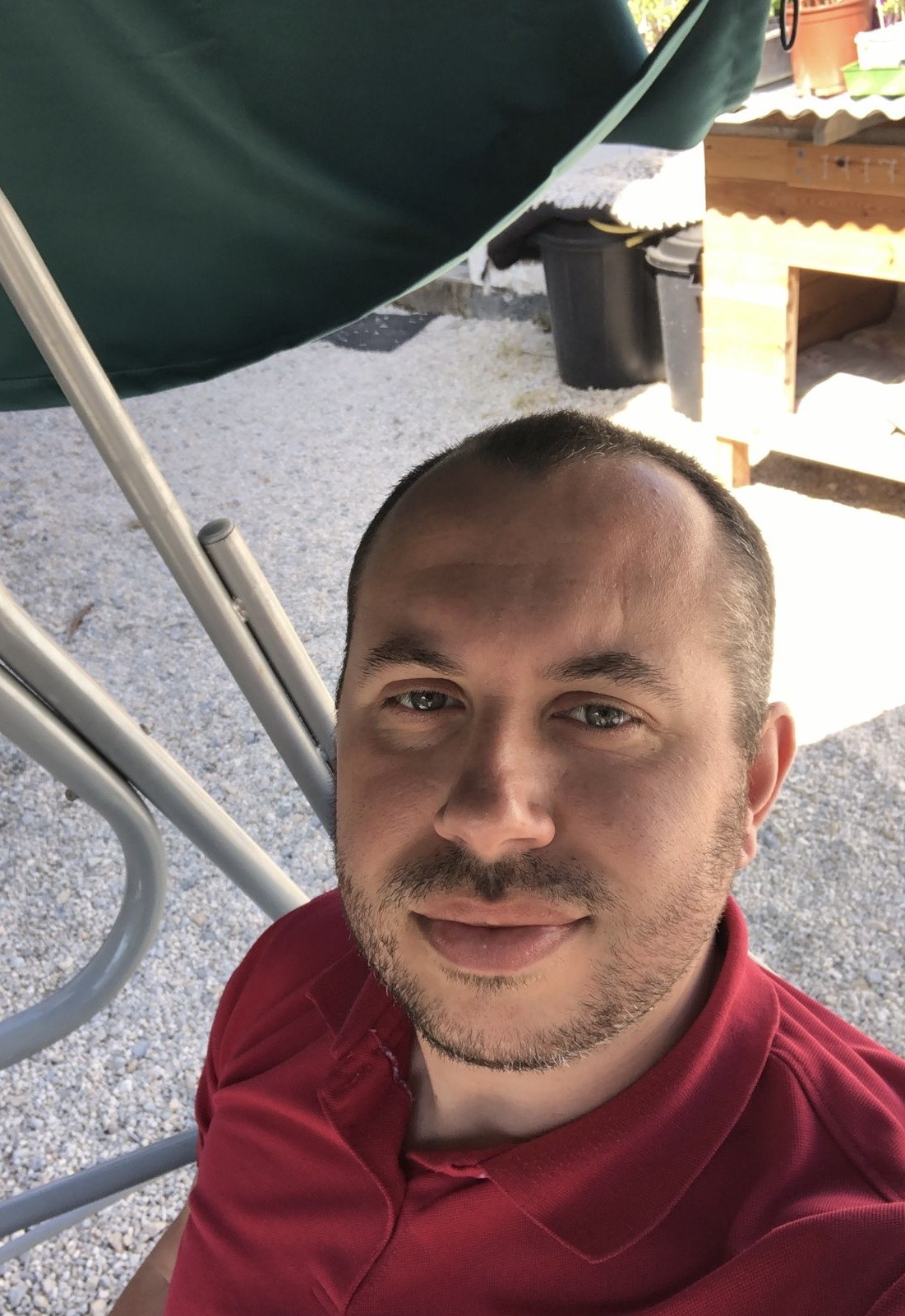 Profil de Olindo, 32 ans, Gay trip à Sonvilier (Berne)