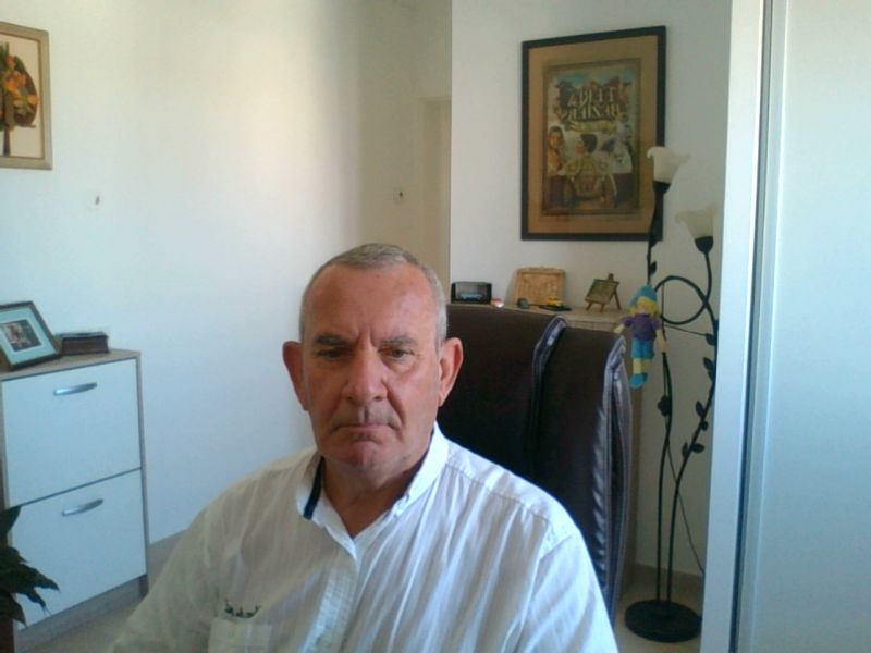 Profil de Halit, 35 ans, Gay trip à Uttigen (Berne)
