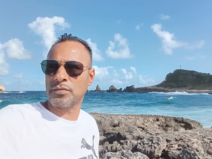 Profil de Yassim, 22 ans, Gay trip à Naters (Valais)