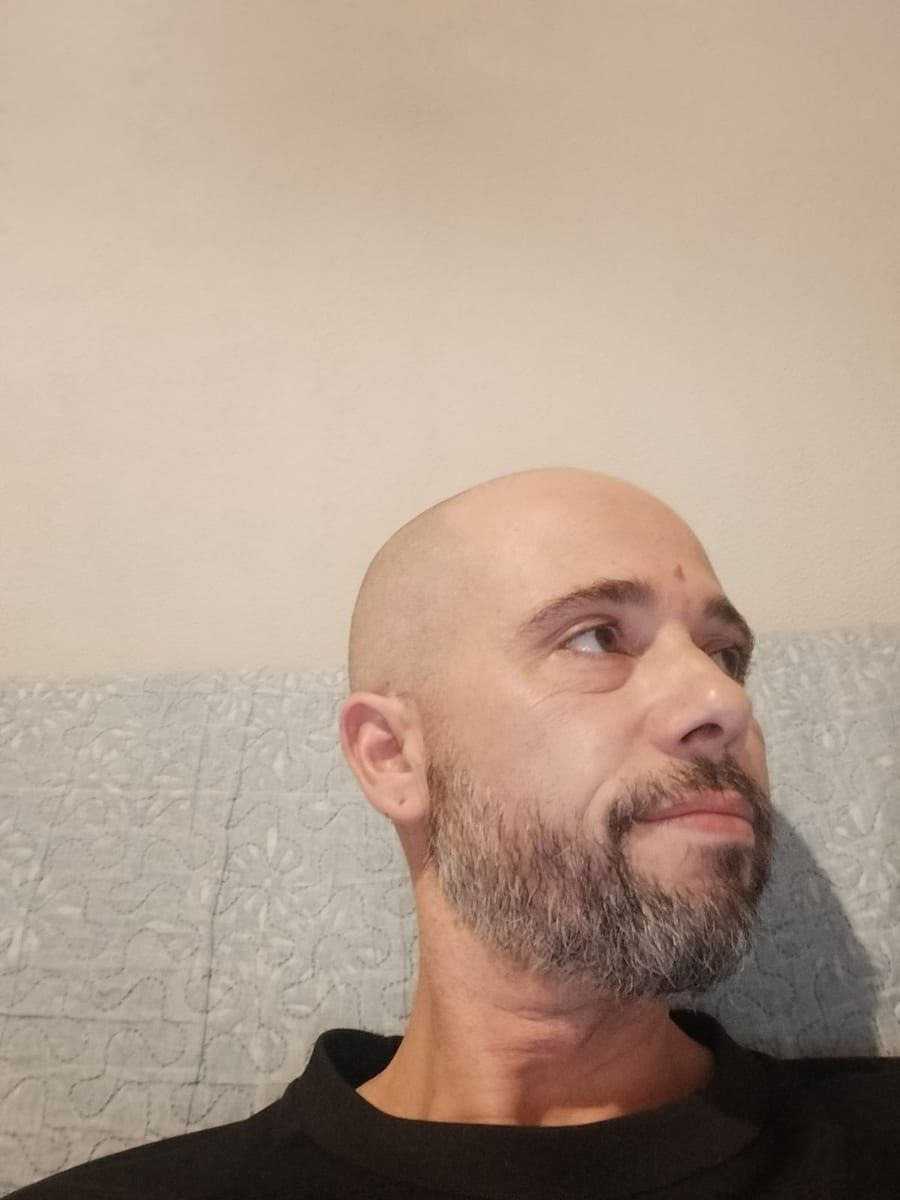 Profil de Juan-pablo, 29 ans, Gay trip à Jenins (Grisons)