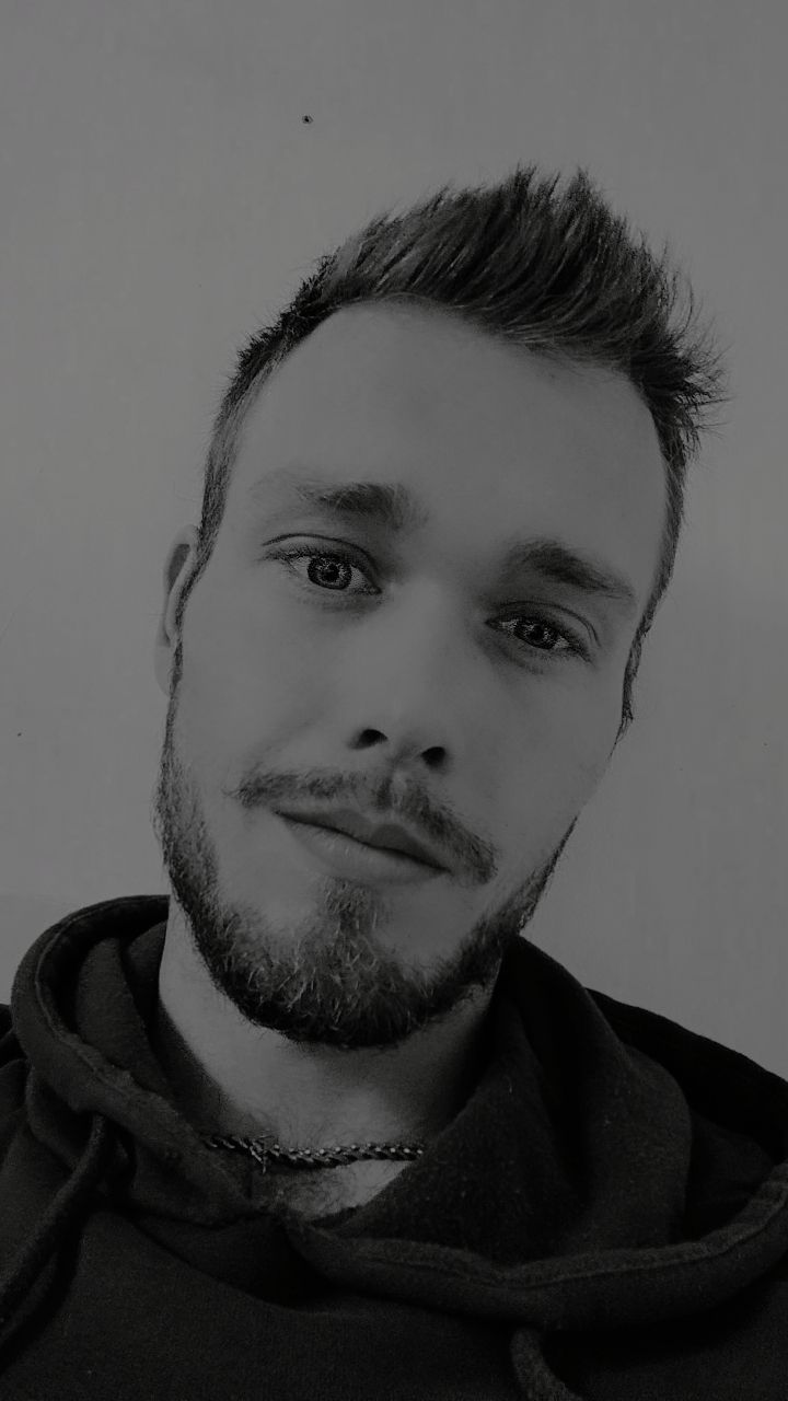 Profil de Noeh, 34 ans, Gay trip à Chabrey (Vaud)