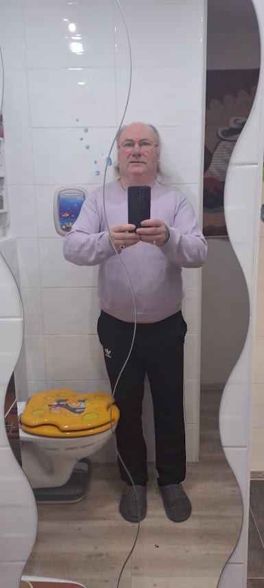 Yvick - Gay trip à Dietlikon Profil de Yvick, 27 ans, Gay trip à Dietlikon (Zurich)