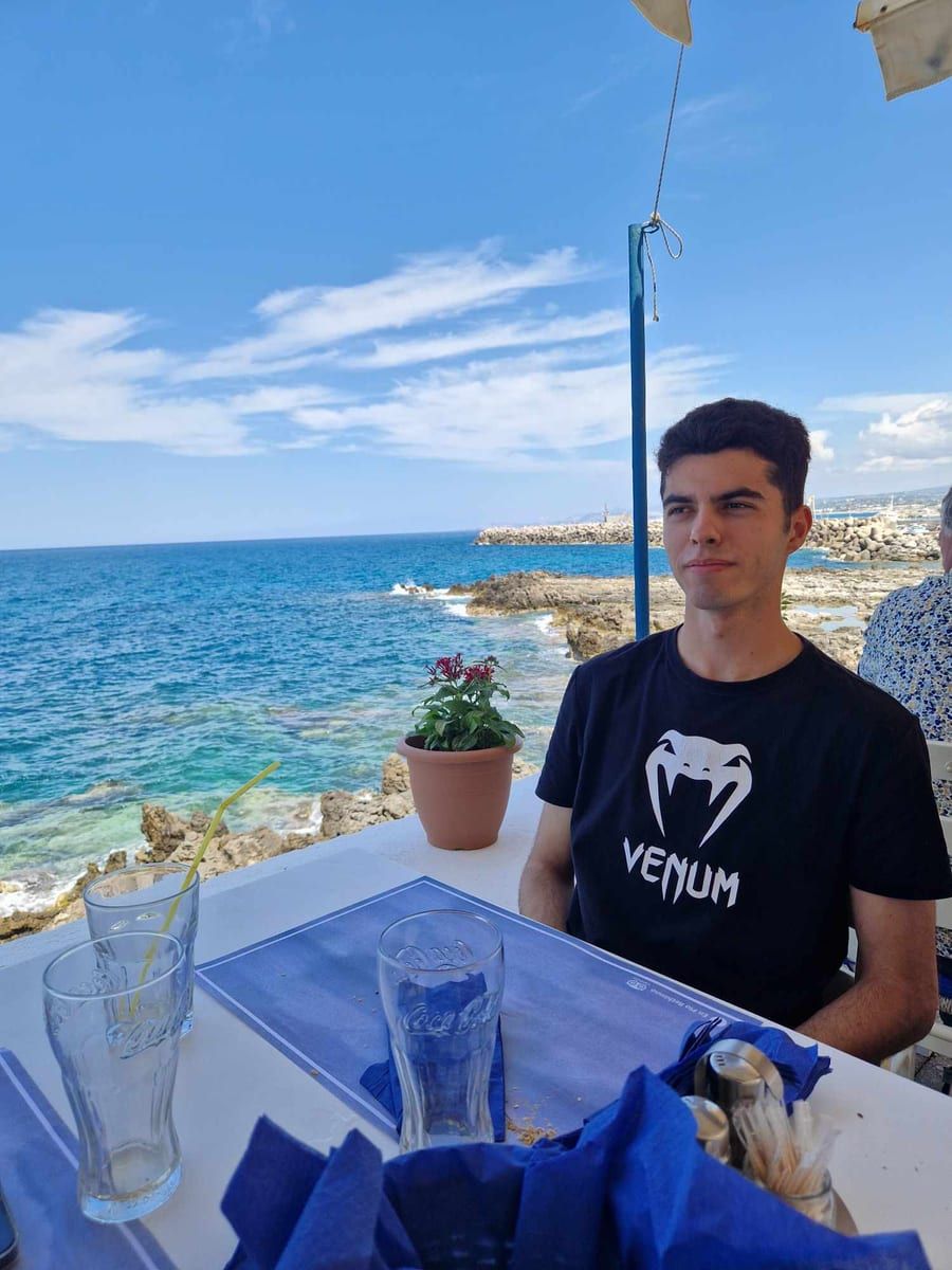 Profil de Arie, 22 ans, Gay trip à Mies (Vaud)