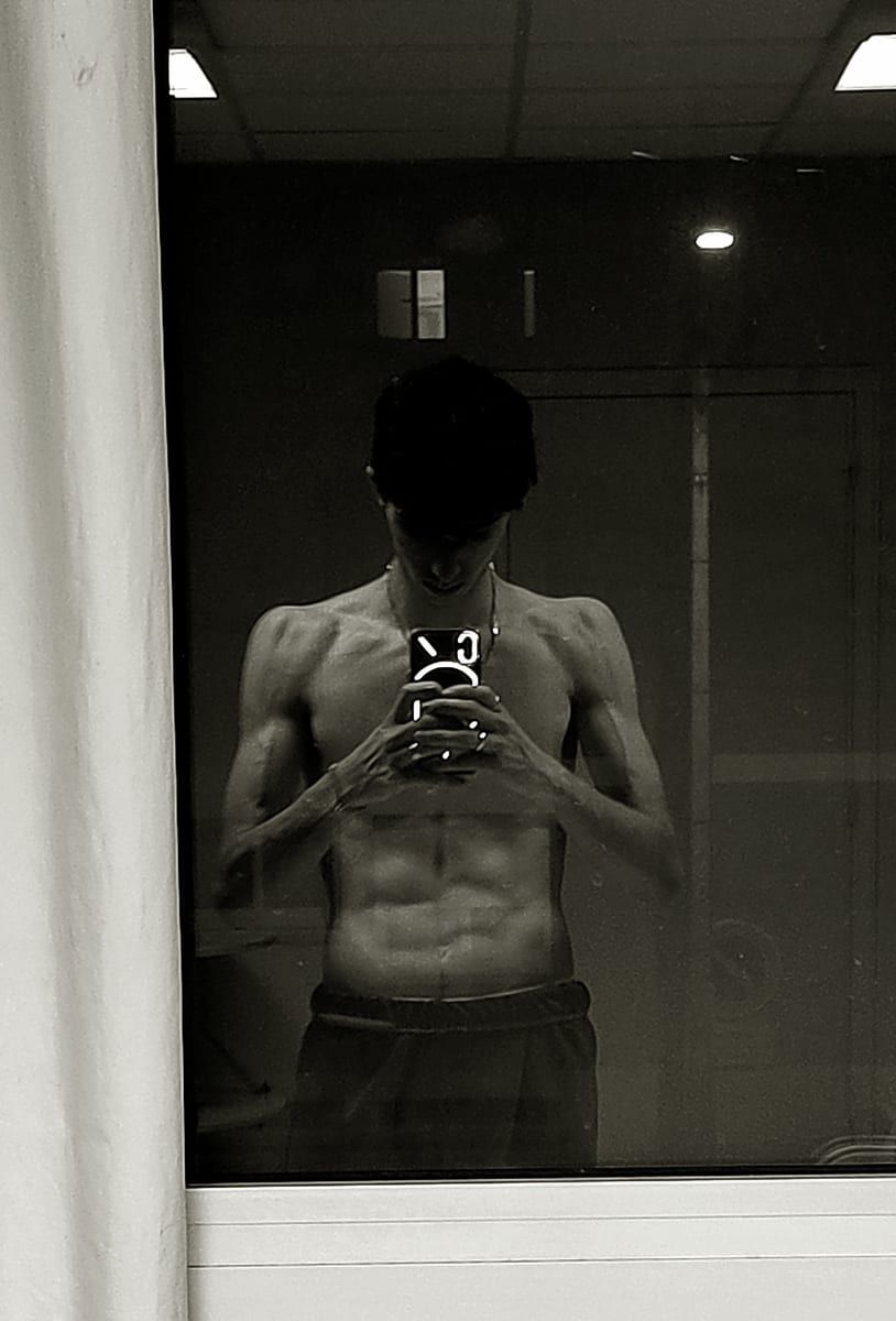Profil de Leoni, 26 ans, Gay trip à Jens (Berne)