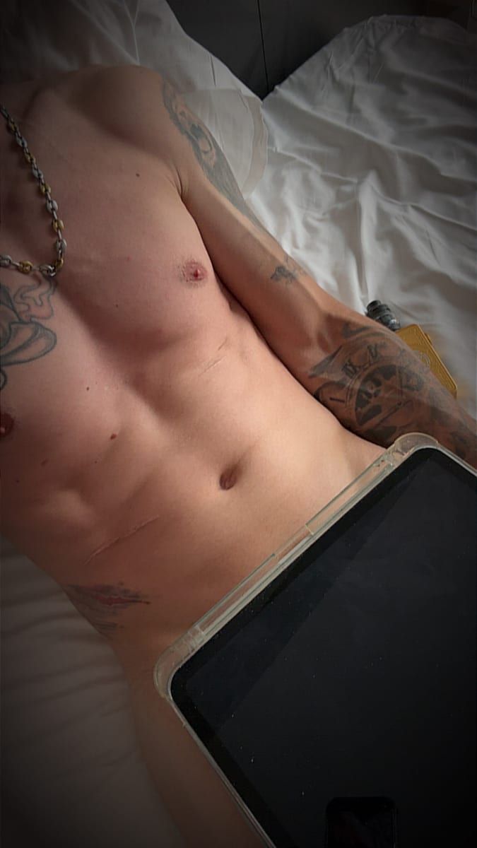 Profil de Menachem, 27 ans, Gay trip à Flüh (Soleure)