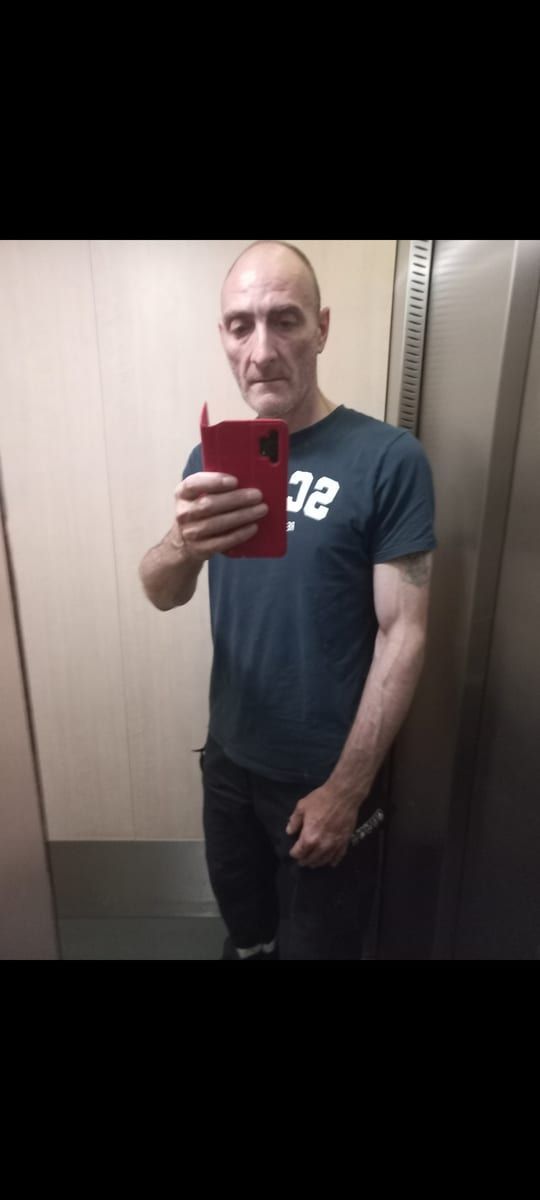Profil de Thedy, 40 ans, Gay trip à Blonay (Vaud)